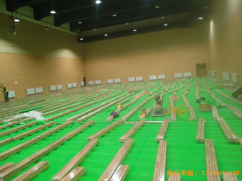 ɽ�|���u�����^(q��)�����С�W(xu��)�w���ذ尲�b����