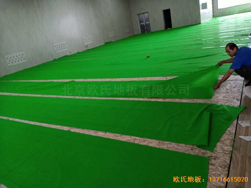 ɽ���\(y��n)��ؔ(c��i)��(j��ng)�W(xu��)У�w��ľ�ذ���b����