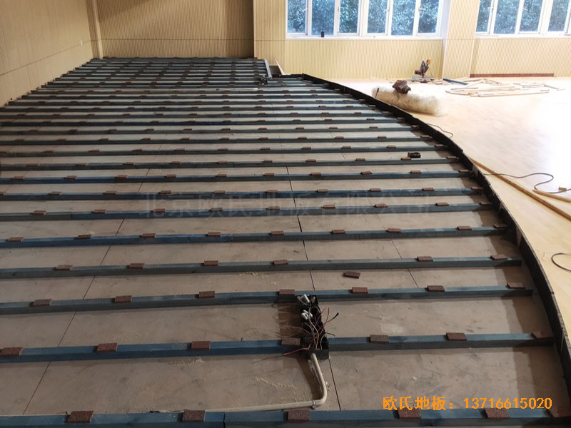 �Ϻ��S�f��·�G��С�W(xu��)���_�\��ľ�ذ���b����2