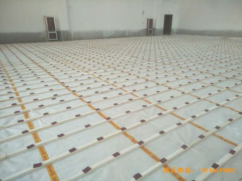 �y���ڶ�ʮ���ЌW(xu��)�@���^�\(y��n)��(d��ng)ľ�ذ尲�b����1