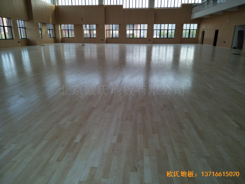 �Ϻ��ɽ��^(q��)�ܱ��W(xu��)У�\(y��n)��(d��ng)�^�w���ذ���O(sh��)����5