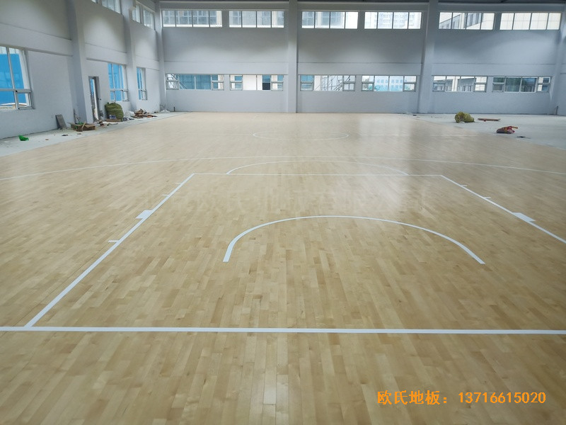 ɽ�|�R�ʹ����ֻ@���^�\(y��n)��(d��ng)ľ�ذ���b����5