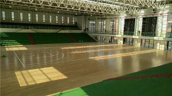 �F��ʡ���x����(x��)ˮ�h��Ҫ�ЌW(xu��)�@���^ľ�ذ尸��