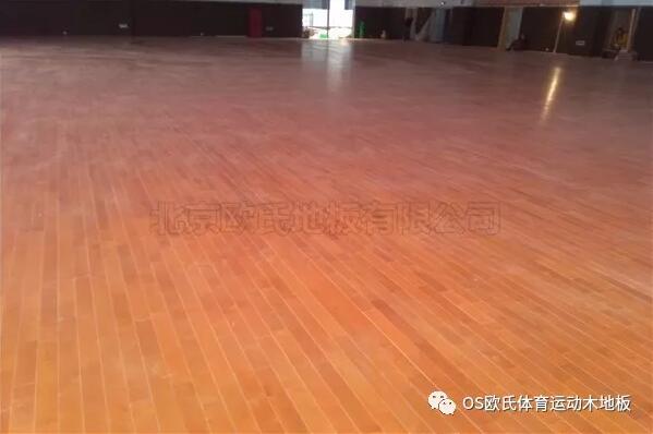 浙江湖州市吳興區(qū)吳興實(shí)驗(yàn)中學(xué)籃球木地板鋪設(shè)工程 浙江湖州市吳興區(qū)吳興實(shí)驗(yàn)中學(xué)籃球木地板鋪設(shè)工程