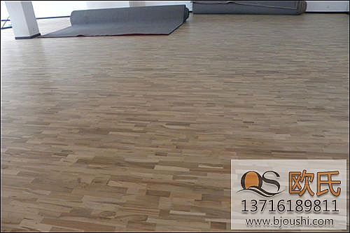 �Ҹ��\(y��n)��(d��ng)�w���ذ���ٱ�e�з���