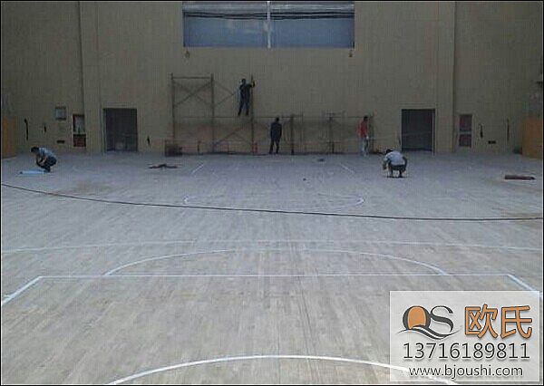 �҃�(n��i)�\�ӵذ尸������֮���ݷ�ˮ�(zh��n)�������w����